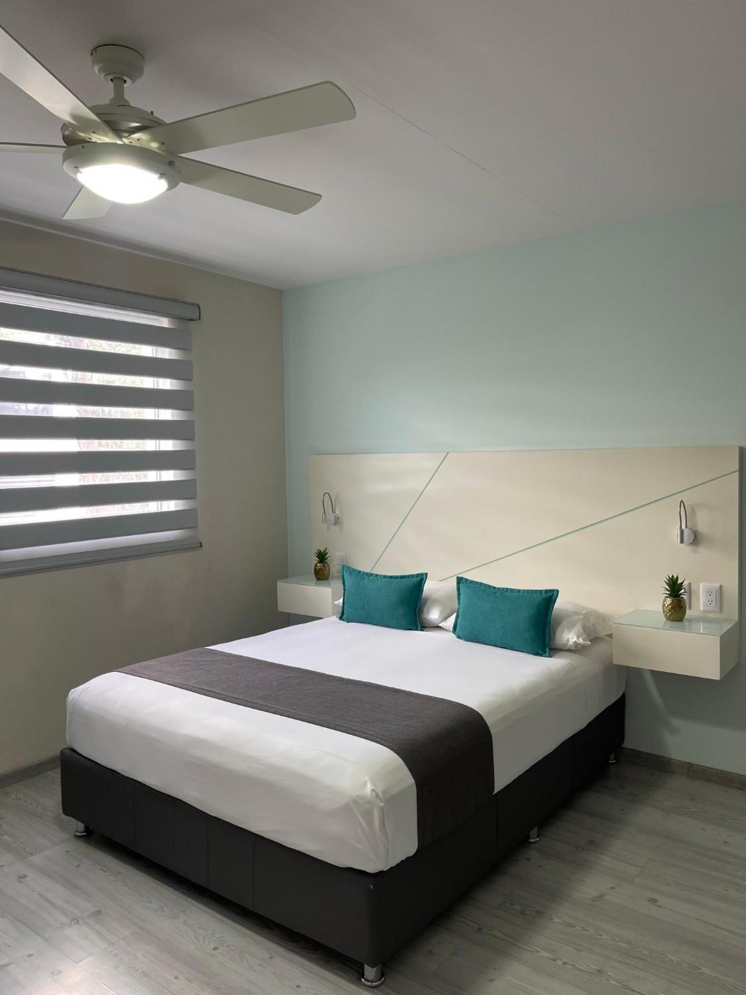 Constanza Lofts Executives En Zapopan Jalisco Aparthotel Екстериор снимка