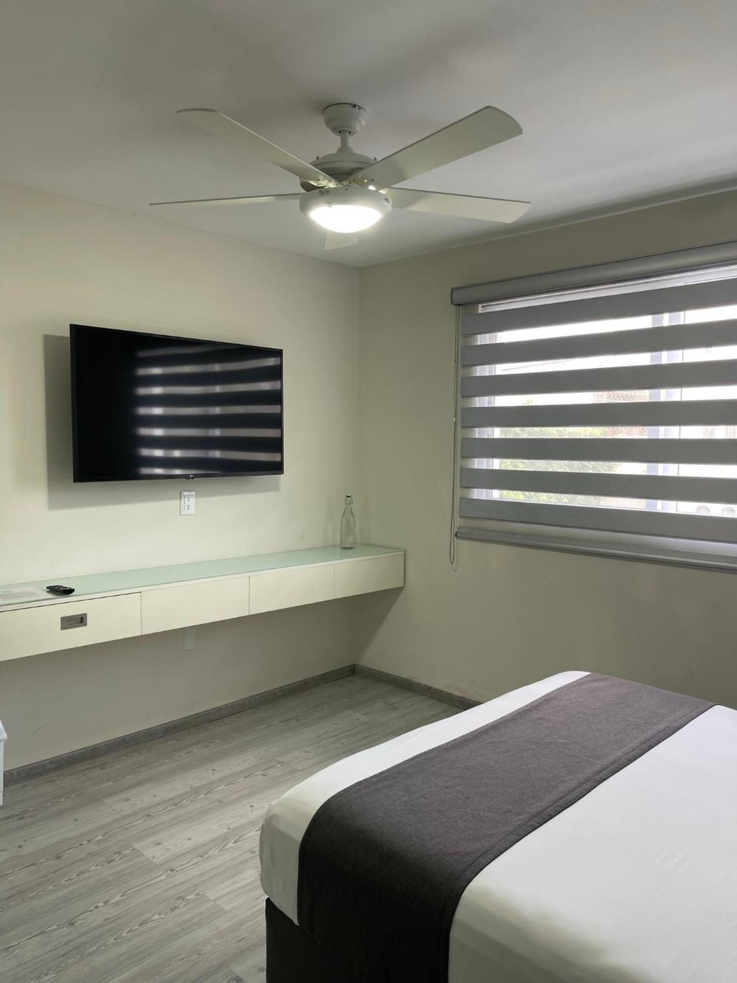 Constanza Lofts Executives En Zapopan Jalisco Aparthotel Екстериор снимка